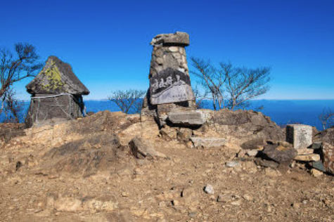 九州高千穂連峰・祖母山